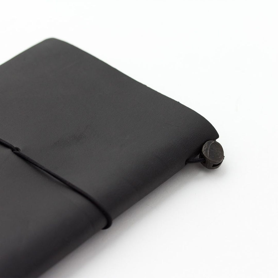 TRAVELER'S notebook Passport Size Black - TRAVELER'S COMPANY