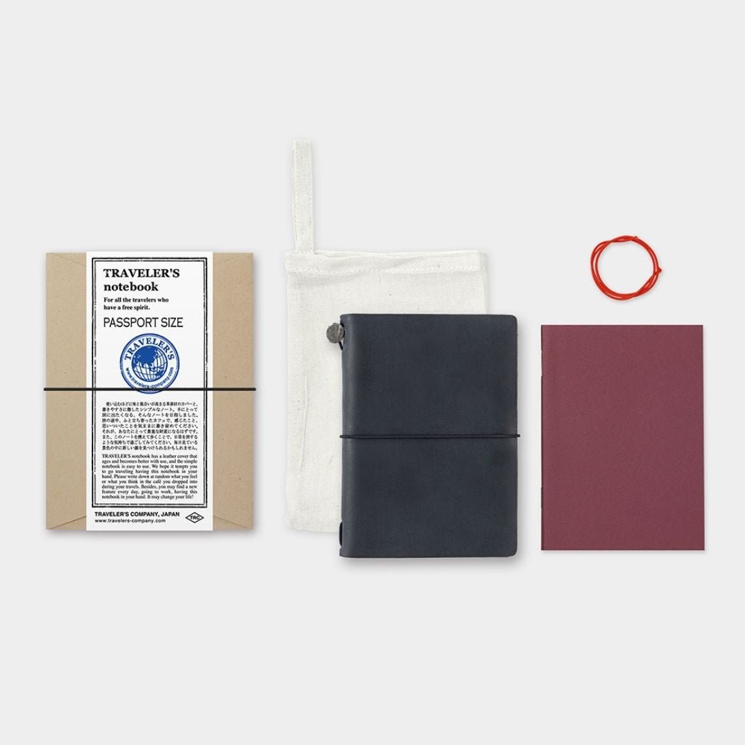 TRAVELER'S notebook Passport Size Black - TRAVELER'S COMPANY