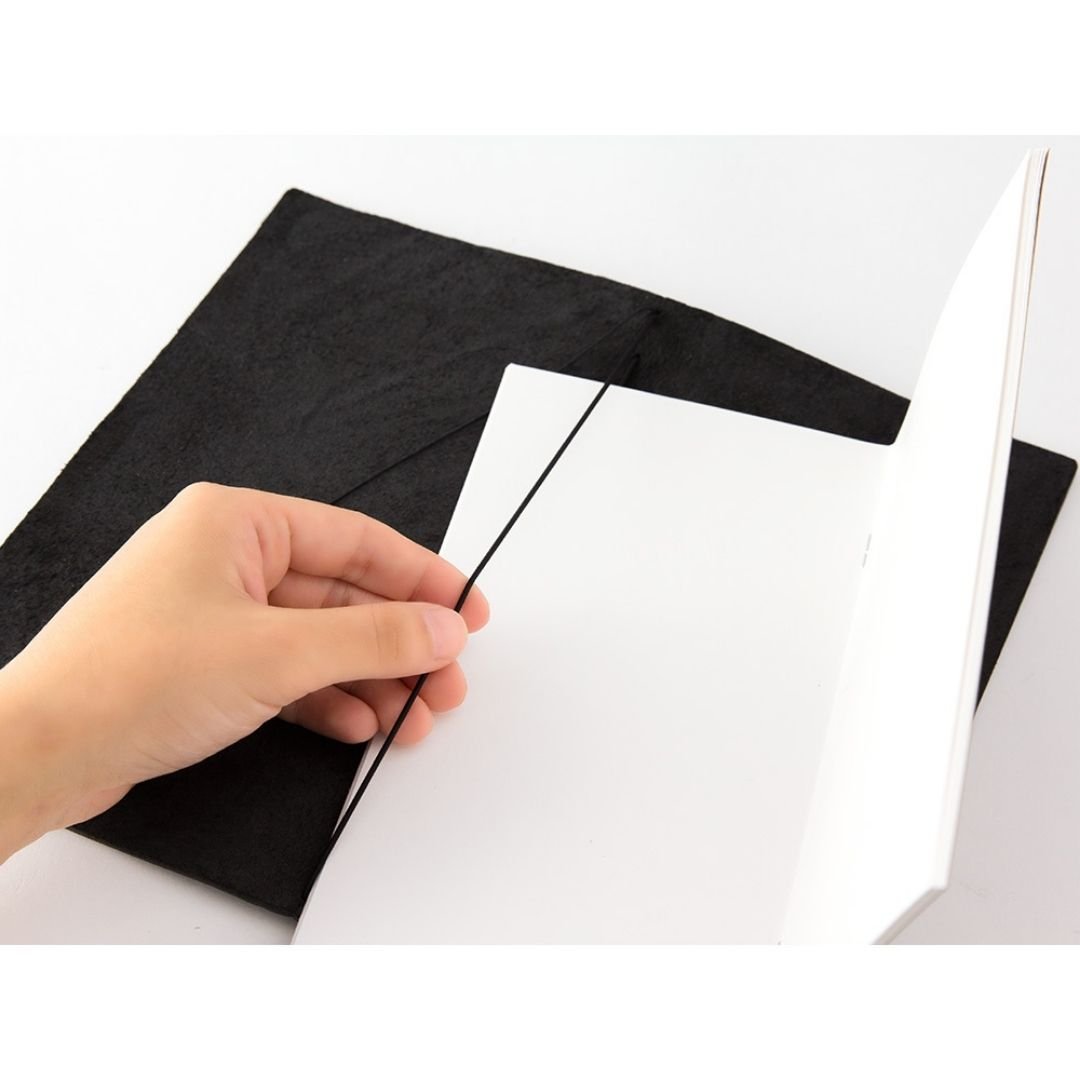 TRAVELER'S notebook Black - TRAVELER'S COMPANY