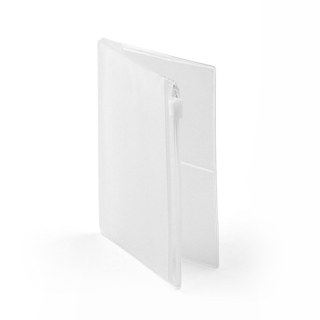TRAVELER'S notebook Passport Size Refill 004 Zipper Pocket - TRAVELER'S COMPANY