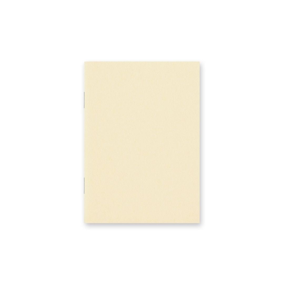 TRAVELER'S notebook Passport Size Refill 012 MD Paper Cream - TRAVELER'S COMPANY