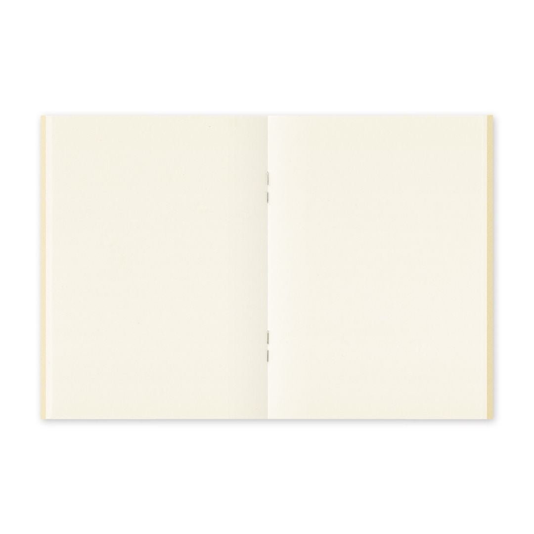 TRAVELER'S notebook Passport Size Refill 012 MD Paper Cream - TRAVELER'S COMPANY