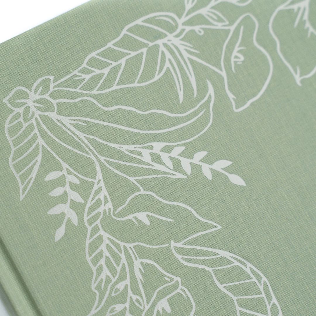 Lovely Lilies Heirloom Journal: Lettersize Archer & Olive - Archer & Olive - Under the Rowan Trees