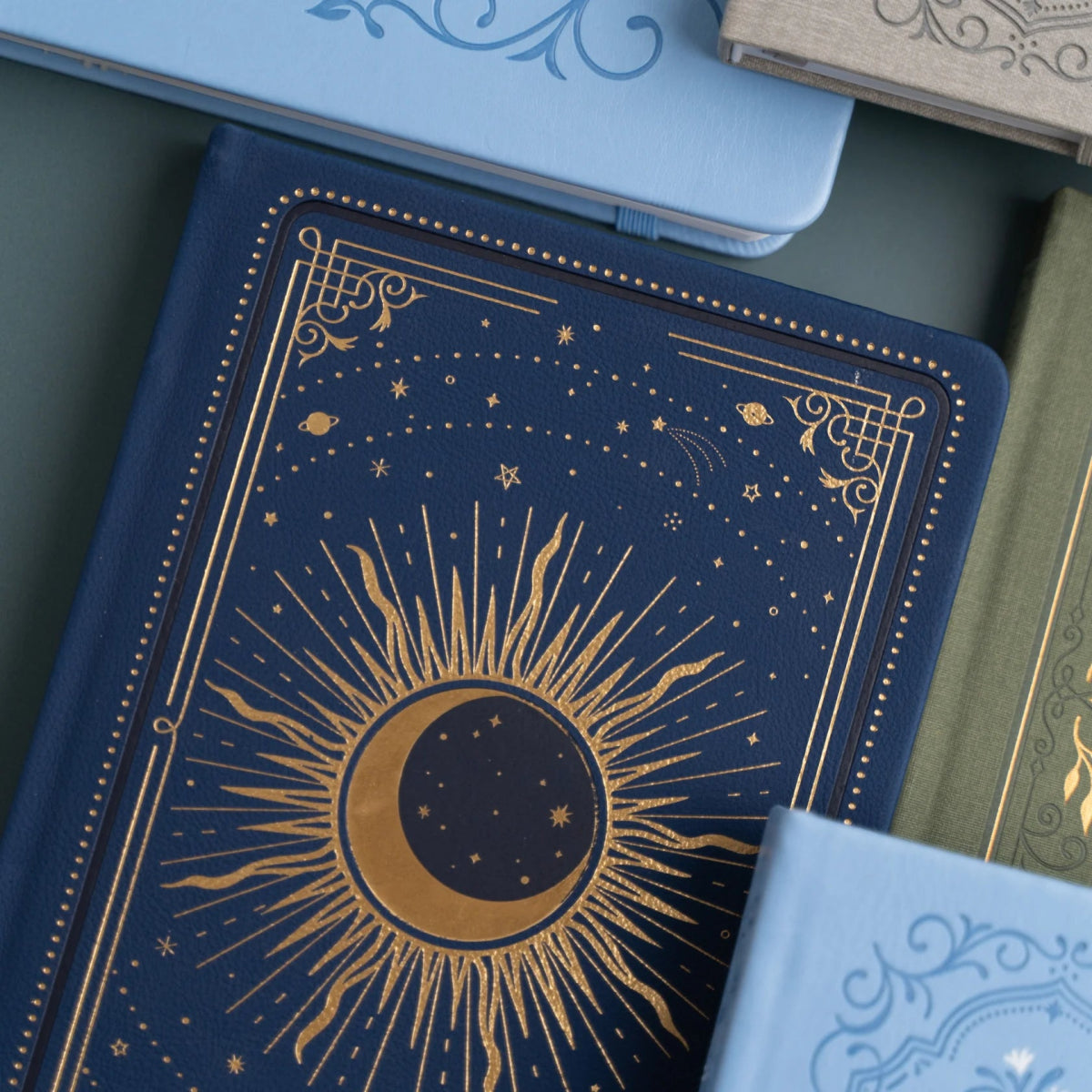 Majestic Skies Dated Planner Archer & Olive - A5 - Archer & Olive