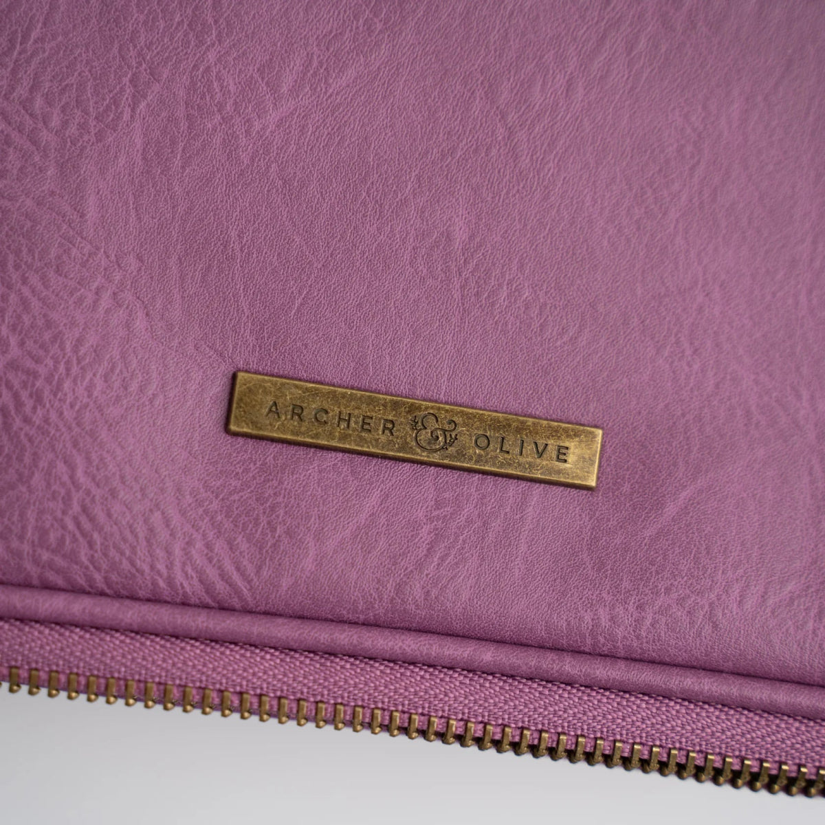 Plum Creativity Case Archer & Olive - Archer & Olive